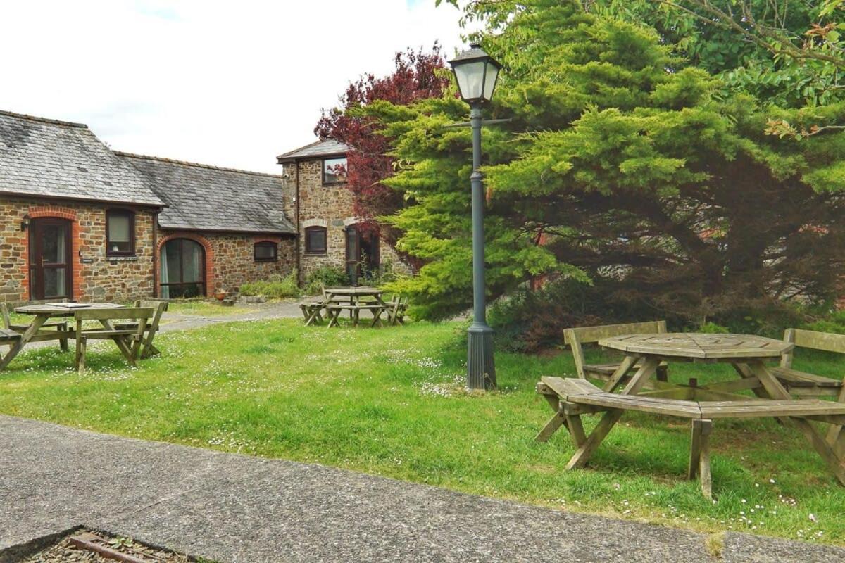 Lovely 3 Bedroom Holiday Cottage Nr バッド エクステリア 写真